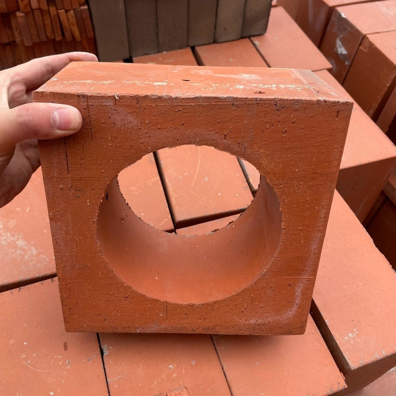 Terracota de argila vermelha natural blocos ocos Jaali azulejos para revestimento de parede tijolo de vento tamanho 200X200 mm padrão quadrado