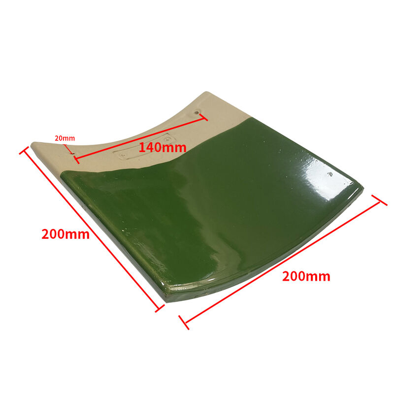 Pavilhão Estilo Chinês com Estrutura de Madeira e Telhas Verdes Esmaltadas, Textura de Madeira Retrô, Gazebo para Paisagismo de Pátio, Decoração Natural para Varanda