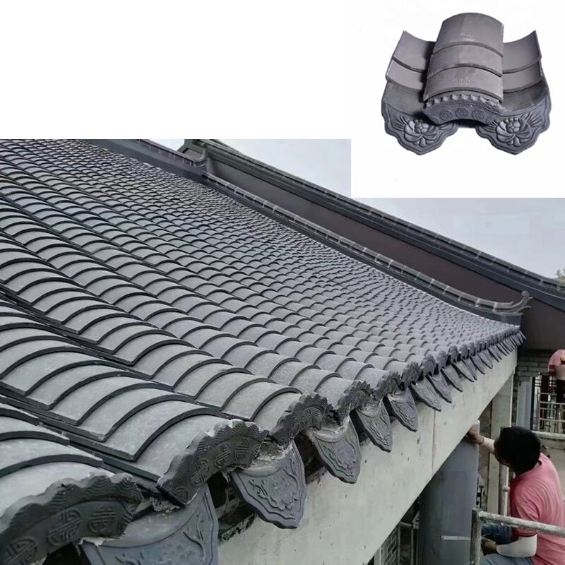 Telhados tradicionais chineses de argila cinza com revestimentos decorativos Telhados curvos asiáticos antigos para pagodes e templos